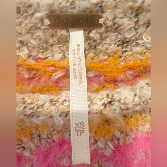 FREE PEOPLE Snowflake Sweater size XS Pink‎ Pullover Cropped Slouchy Fall Winter - Picture 4 of 7